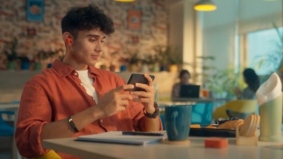 Don't run. Just lead your league!